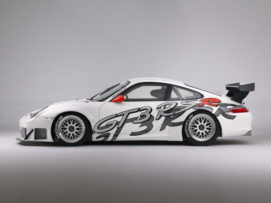  Porsche 911 GT3 RSR 2004 года  (фото 2 из 6)